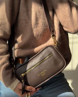 CUIROTS Bolsa transversal pequena Damita