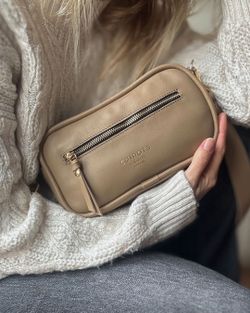 CUIROTS Bolsa transversal pequena Damita