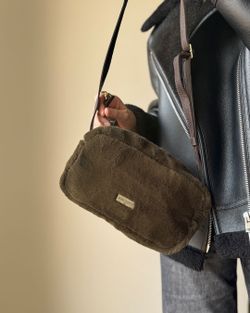 Grand sac bandoulière CUIROTS Grosseto avec fourrure