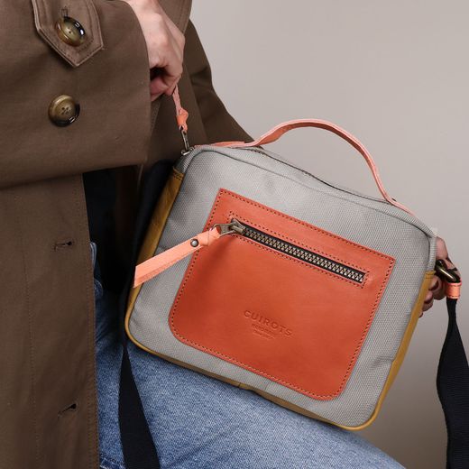 Bolsa de ombro pequena CUIROTS Trend