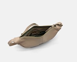 Bolsa tiracolo pequena banana CUIROTS Thelma