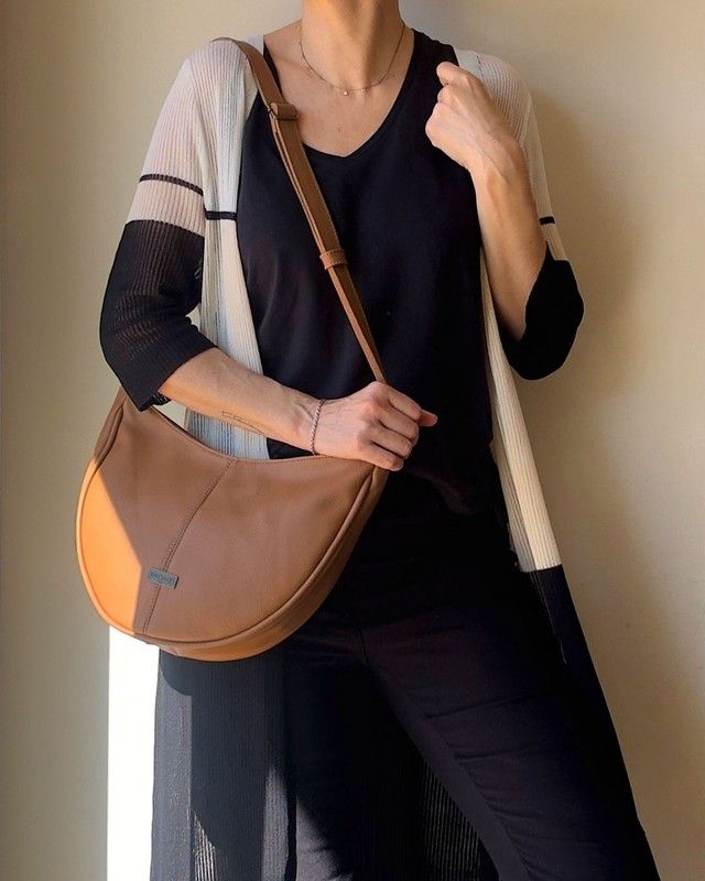 Bandolera mediano tipo góndola CUIROTS Thelma amarillo