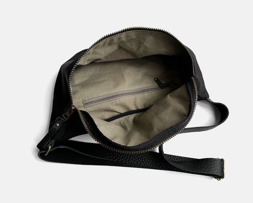 Bandolera tipo riñonera CUIROTS Básic