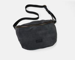 Bolsa de cintura Zoe em camurça da CUIROTS