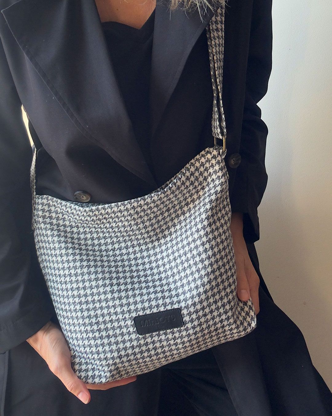 Bolsa bandolera mediana MINIOTS estampada Cuadros