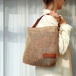 Bolso de hombro CUIROTS Airo de rafia