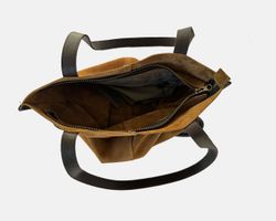 Bolsa de ombro tipo shopper Zoe de camurça da CUIROTS