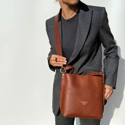 Bolso de hombro y bandolera CUIROTS Damita