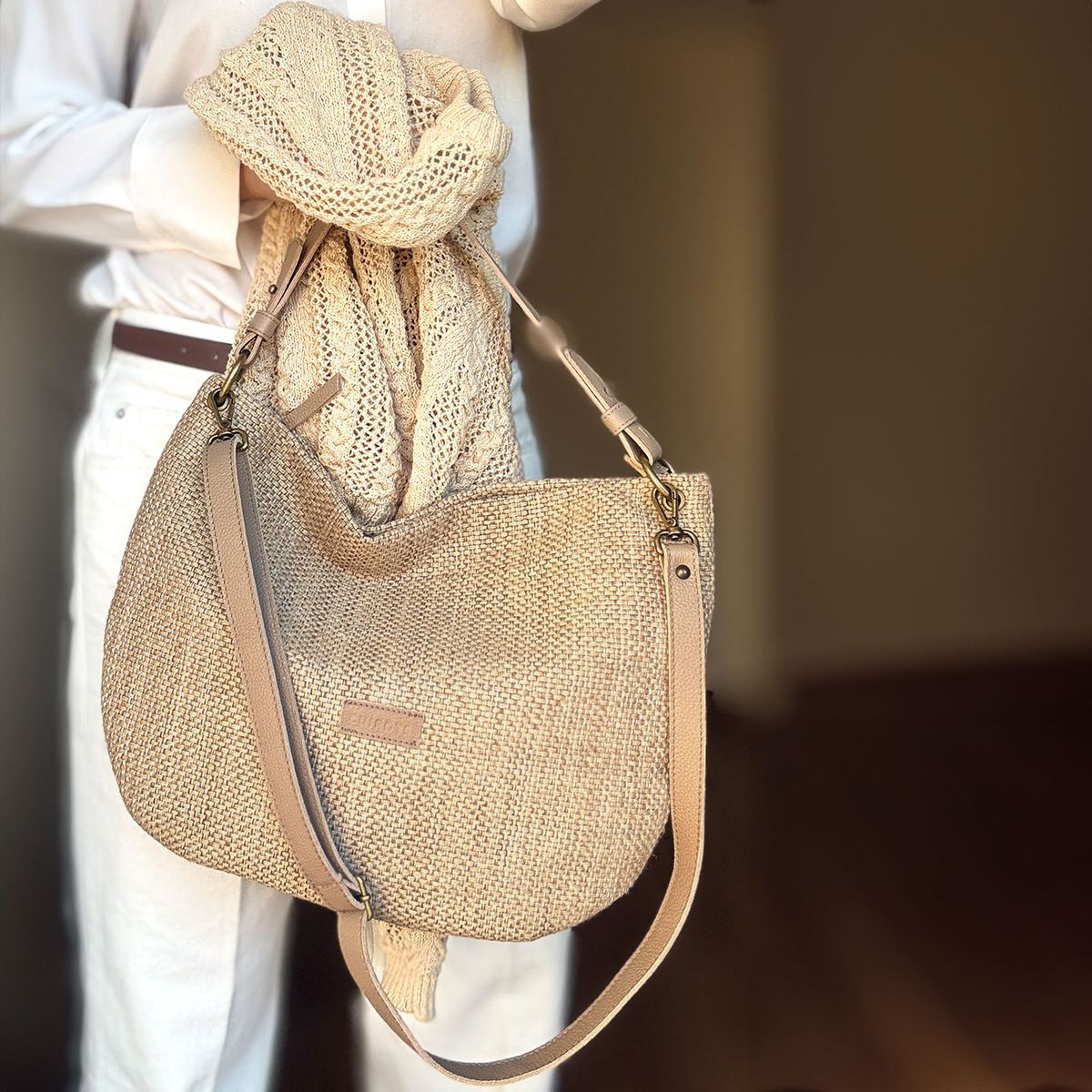 Bolso de hombro y bandolera de rafia CUIROTS Ibiza Beige