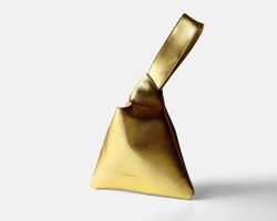 Bolsa Anna dourada da CUIROTS