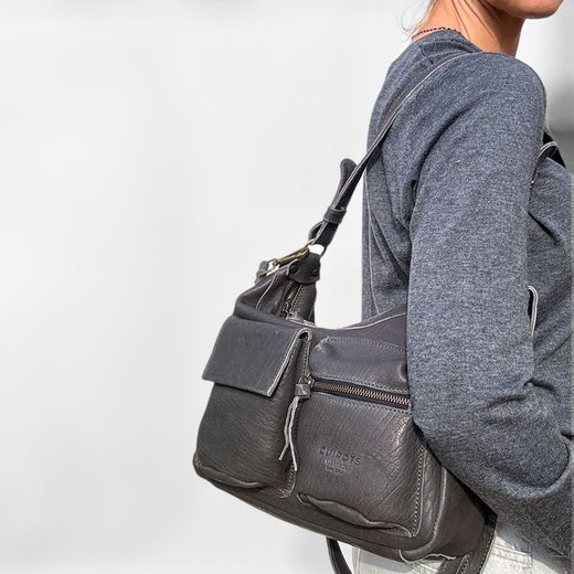 Bolso hobo pequeño y bandolera CUIROTS Australia de piel