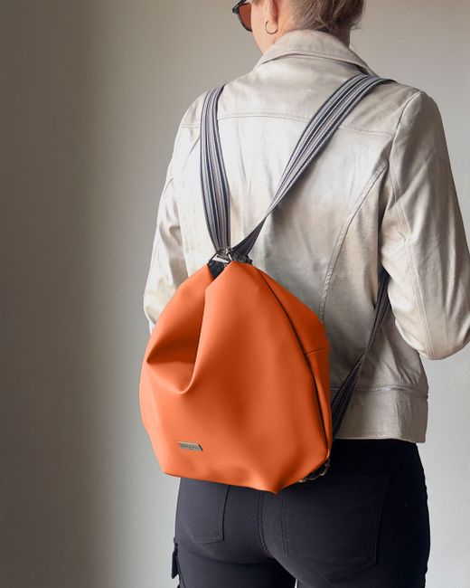 Bolso mochila mediano CUIROTS Bio